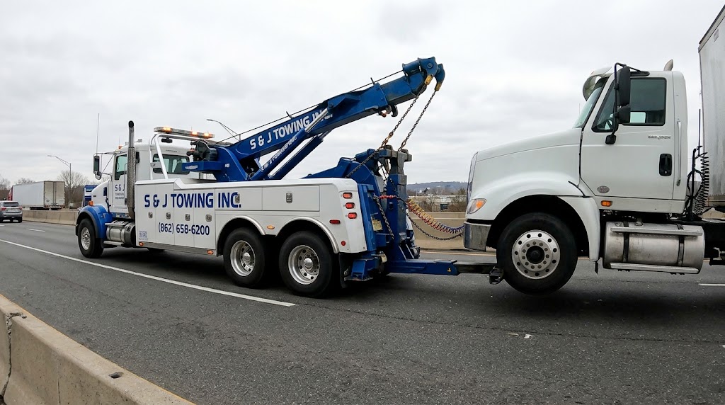 Heavy Duty Towing